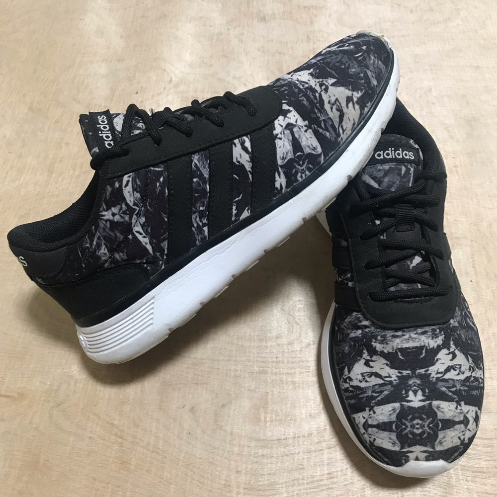 Adidas Lite Racer Black White Sneakers Athletic Size 7